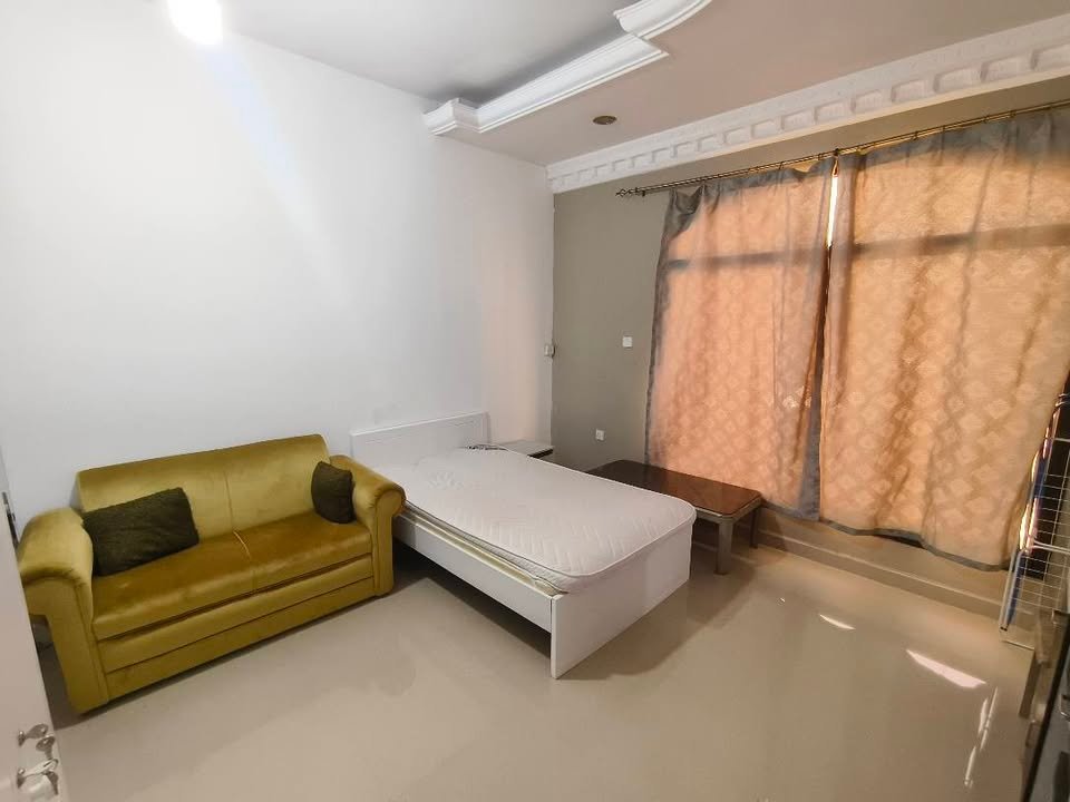 استوديو مفروشة للايجار في العزيزية